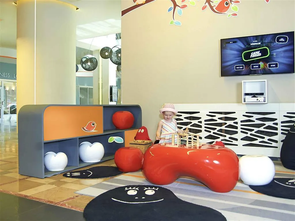 Novotel Poznan Centrum Отель