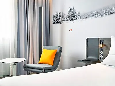 Novotel Poznan Centrum Отель