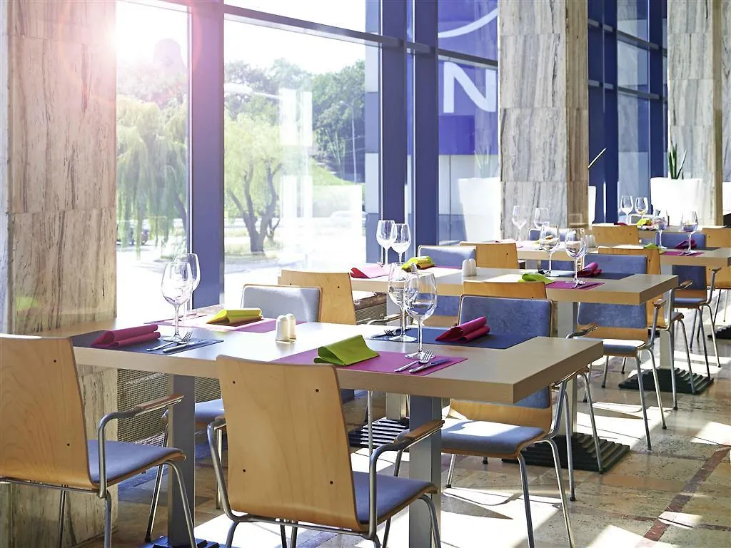 Novotel Poznan Centrum Hotel