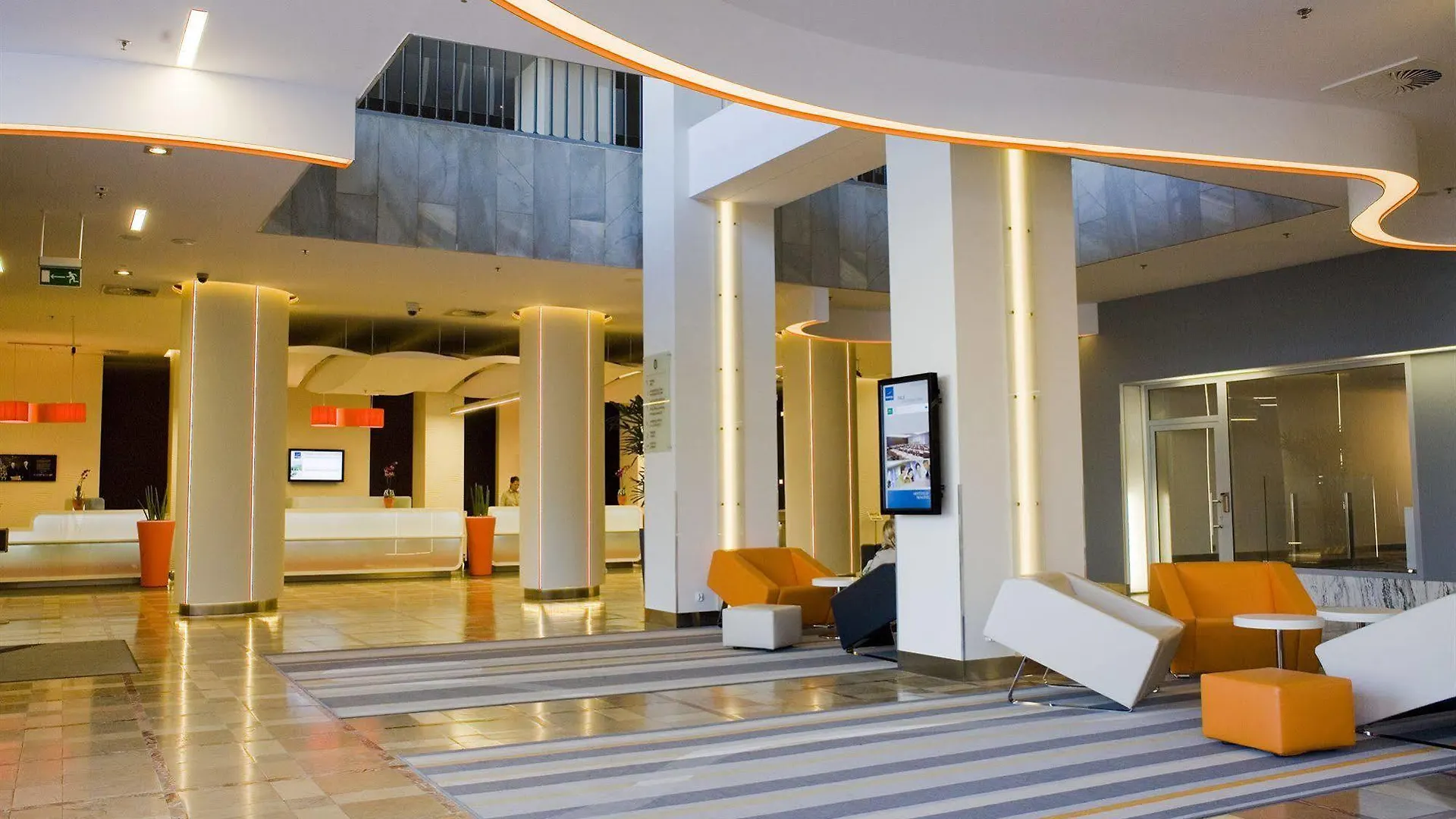 Hotel Novotel Poznan Centrum